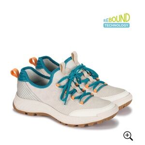 Baretraps® Malina Slip On Sneaker - Cream (9M)